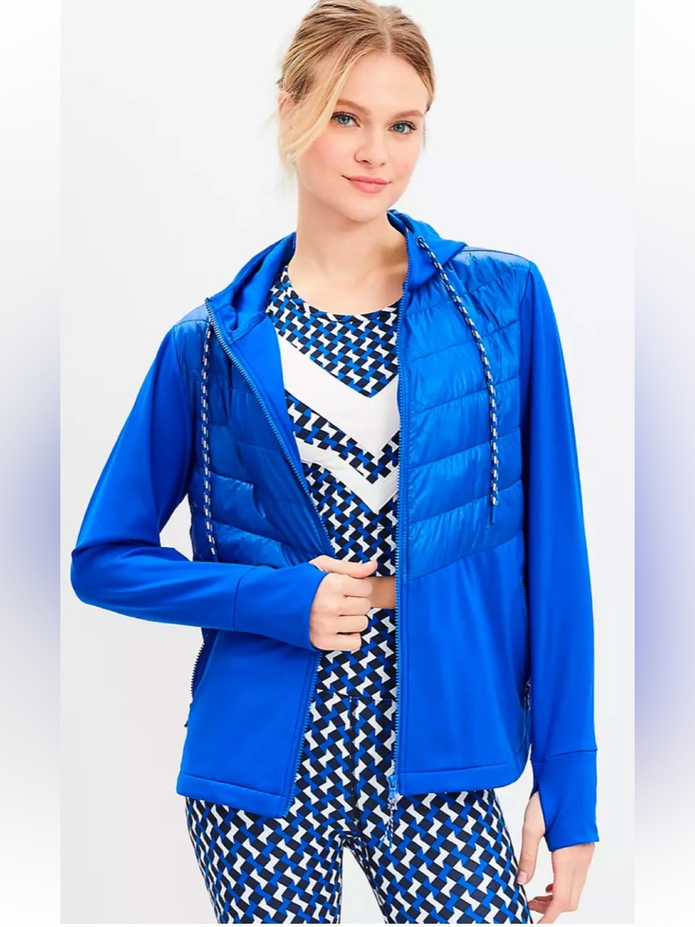 Like New Lou & Grey Chevron Hooded Puffer Jacket in cobalt current